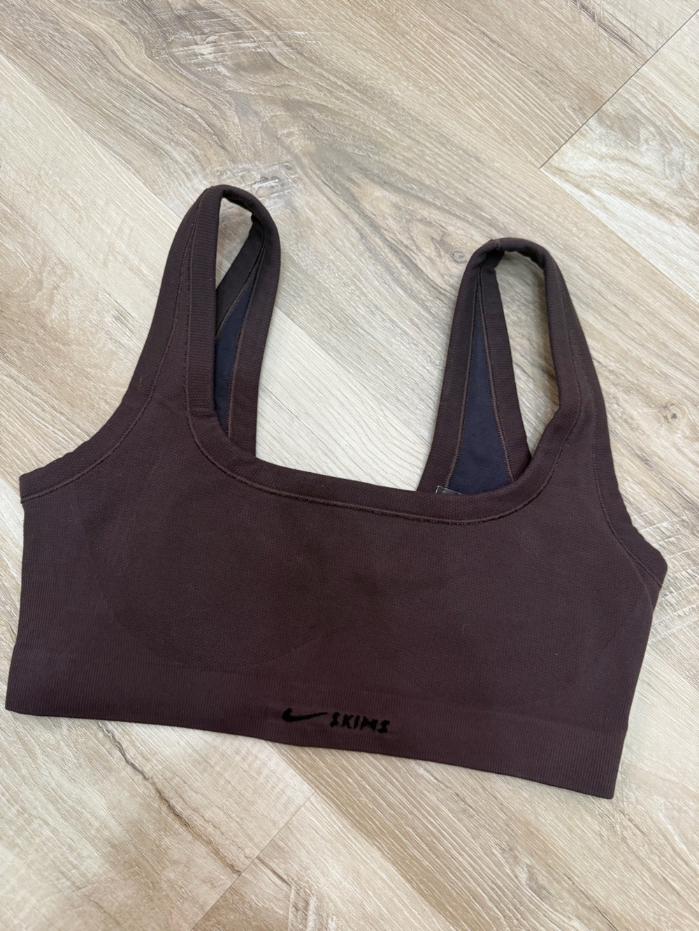 NikeSkims | Vintage Seamless Scoop Neck Bra
